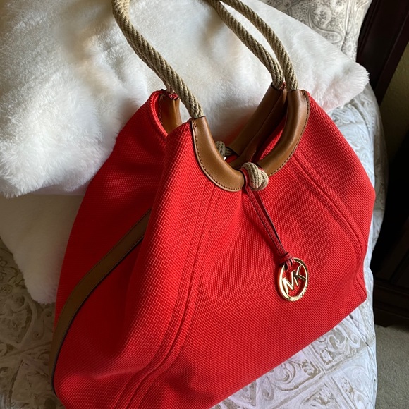 MICHAEL KORS BAG AUTHENTIC - Picture 3 of 10